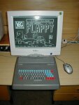 Jak by vypadalo PMD 85 s pořádným monitorem, myší a hrou Flappy